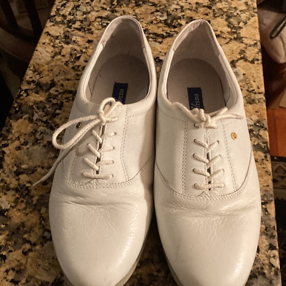 Easy Spirit Anti-gravity white shoes tie strings side logo excellent condition - Picture 3 of 9